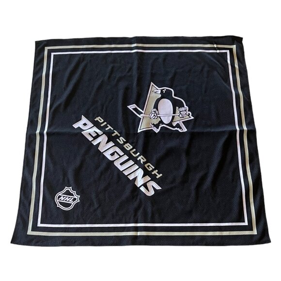 NHL Pro.FAN.ity by Littlearth Pittsburgh Penguins Kerchief Pocket Square 22x22 - Picture 6 of 6